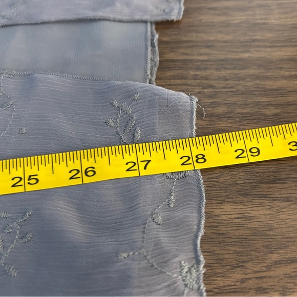 Thyme Maternity Soft Gray Embroidered Top Size S - Picture 9 of 9